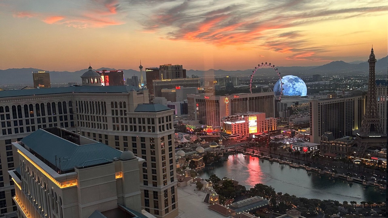 Photo of Others in Las Vegas Strip