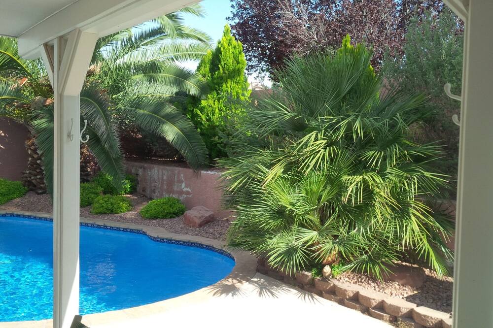 Photo of Outdoor in Centennial Hills