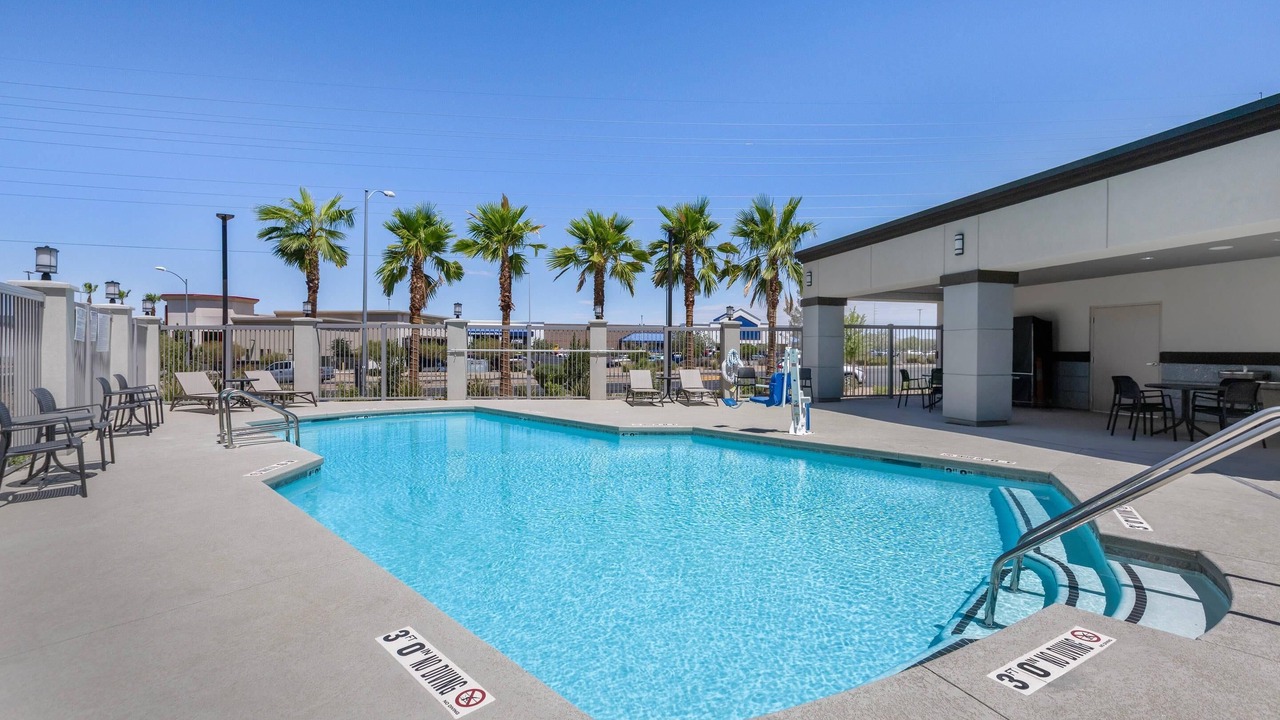 Photo of Outdoor in Whitney Ranch