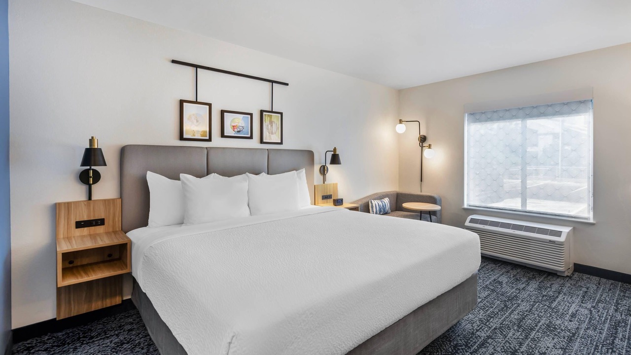 Photo of Bedroom in Whitney Ranch