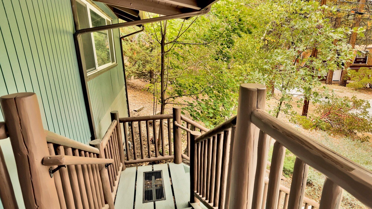 Photo of Patio Balcony in Summit Estates