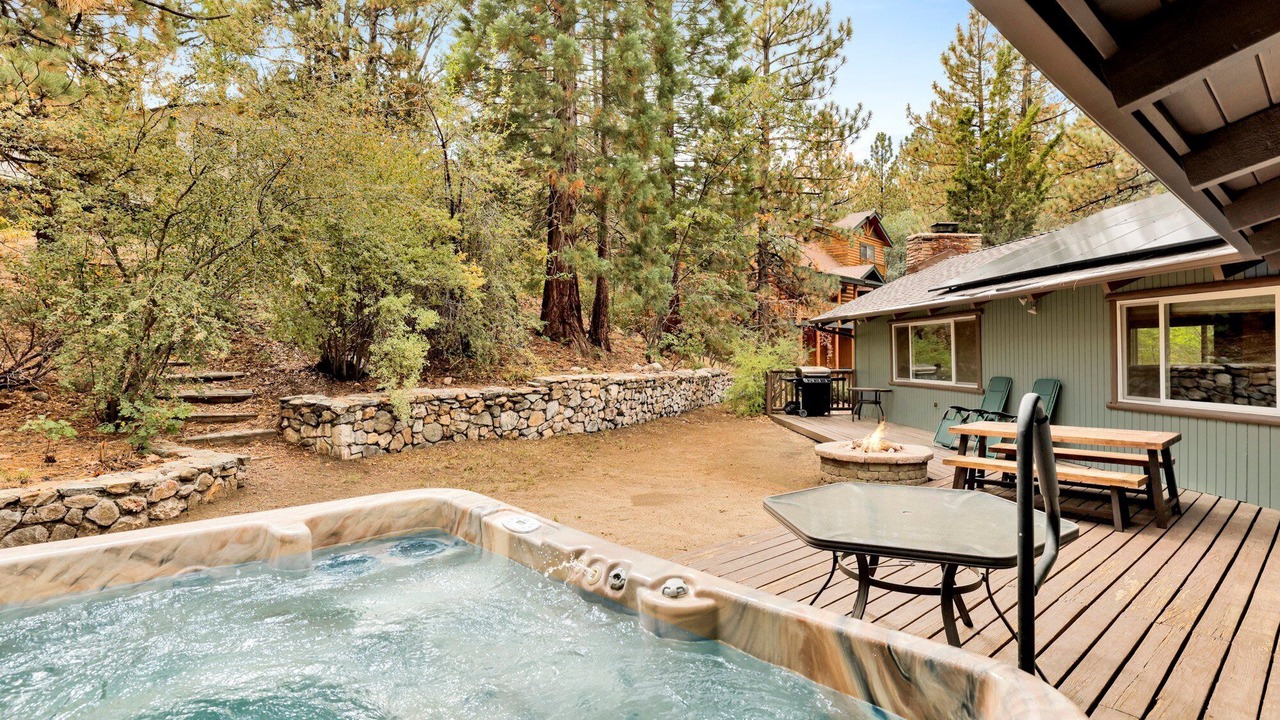 Photo of Outdoor in Summit Estates