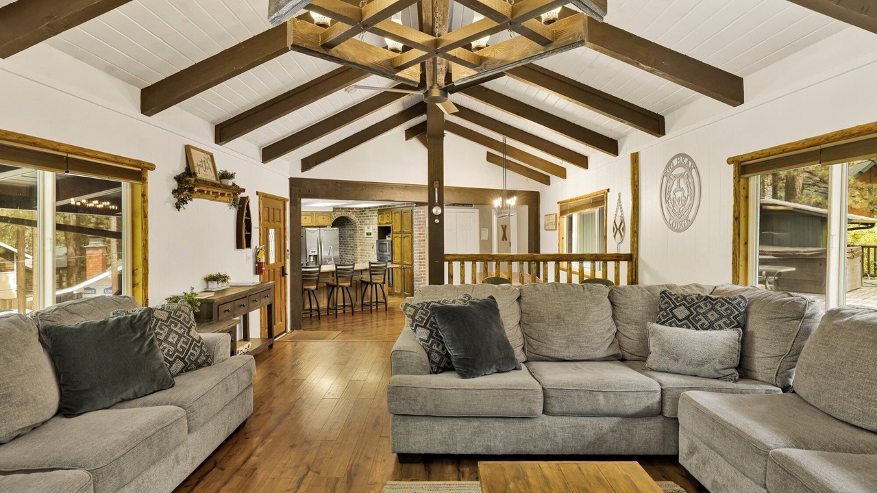 Photo of Outdoor in Summit Estates