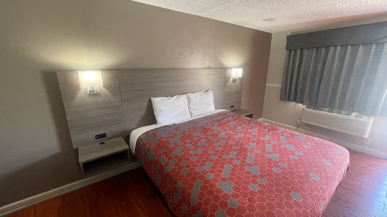 Photo of Bedroom in San Bernardino