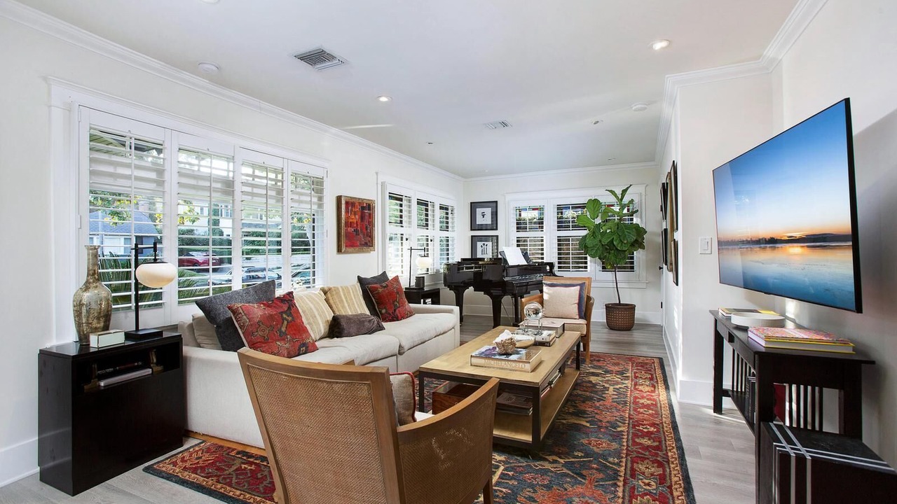 Photo of Livingroom in Hollywood