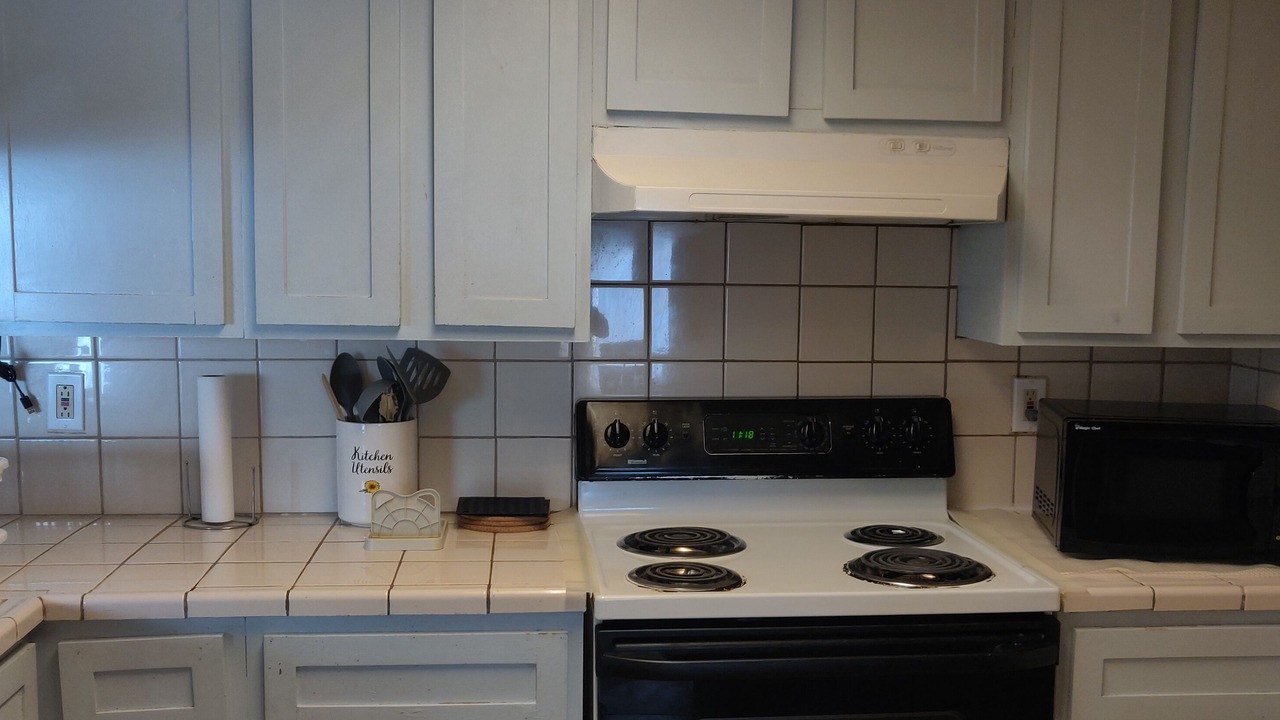 Photo of Kitchen in Roosevelt