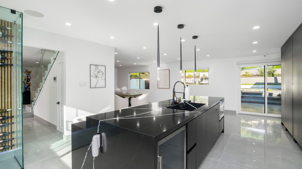 Photo of Kitchen in Woodland Hills