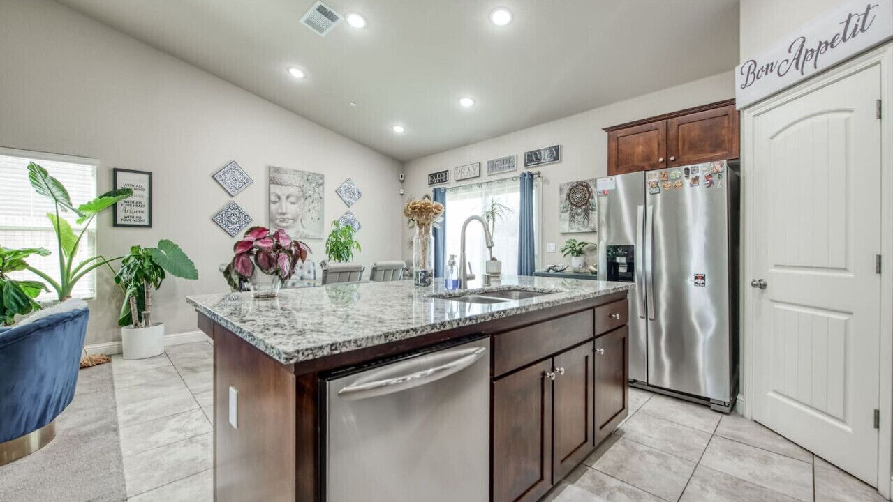 Photo of Kitchen in Roosevelt