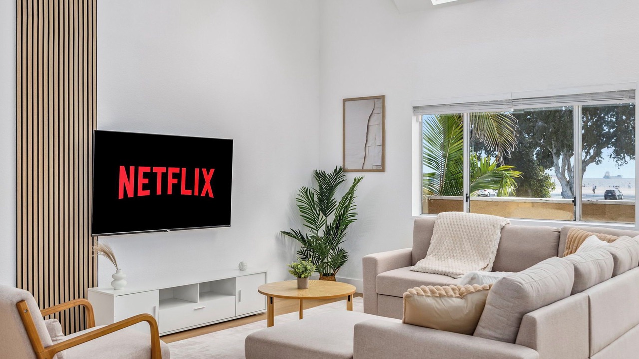 Photo of Livingroom in Belmont Shore