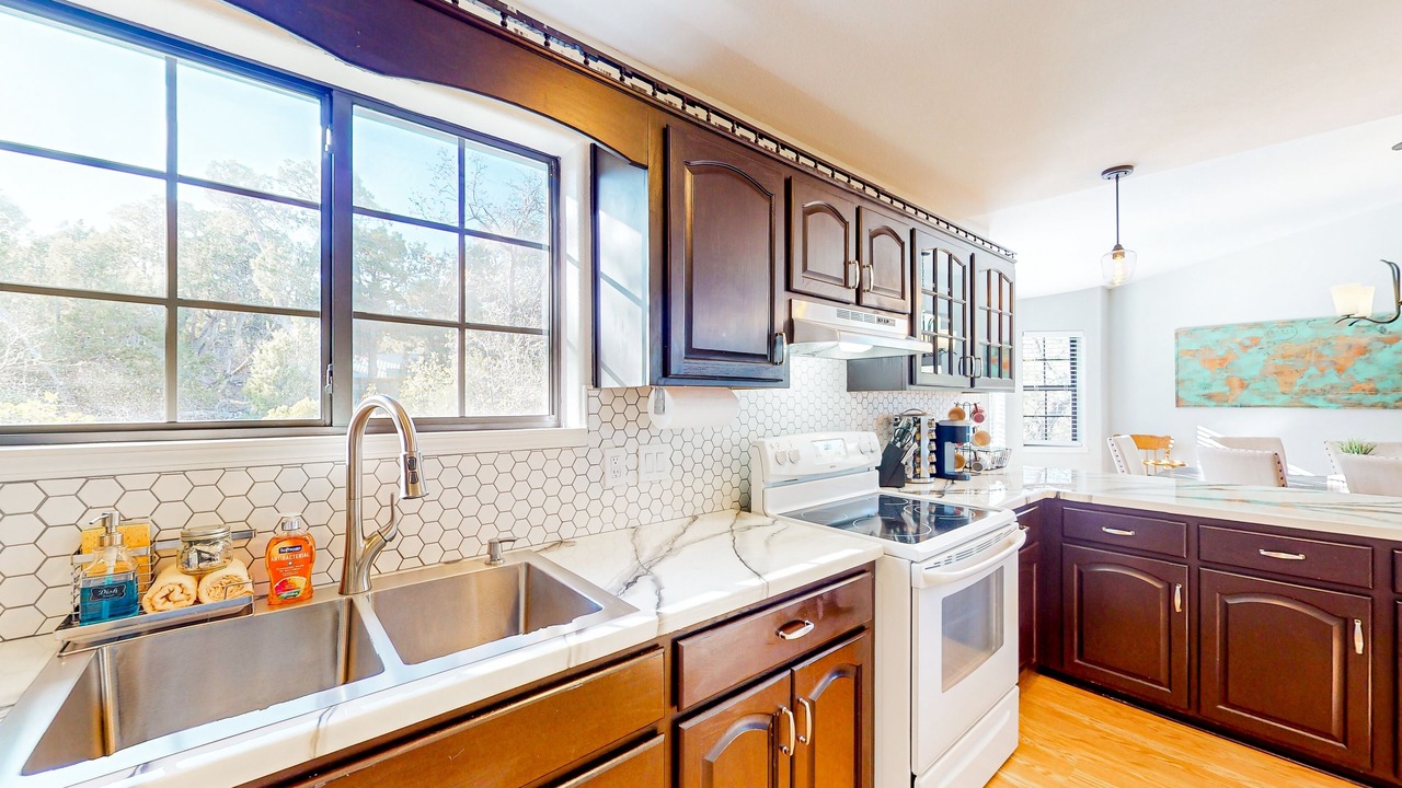 Photo of Kitchen in Timberland Acres