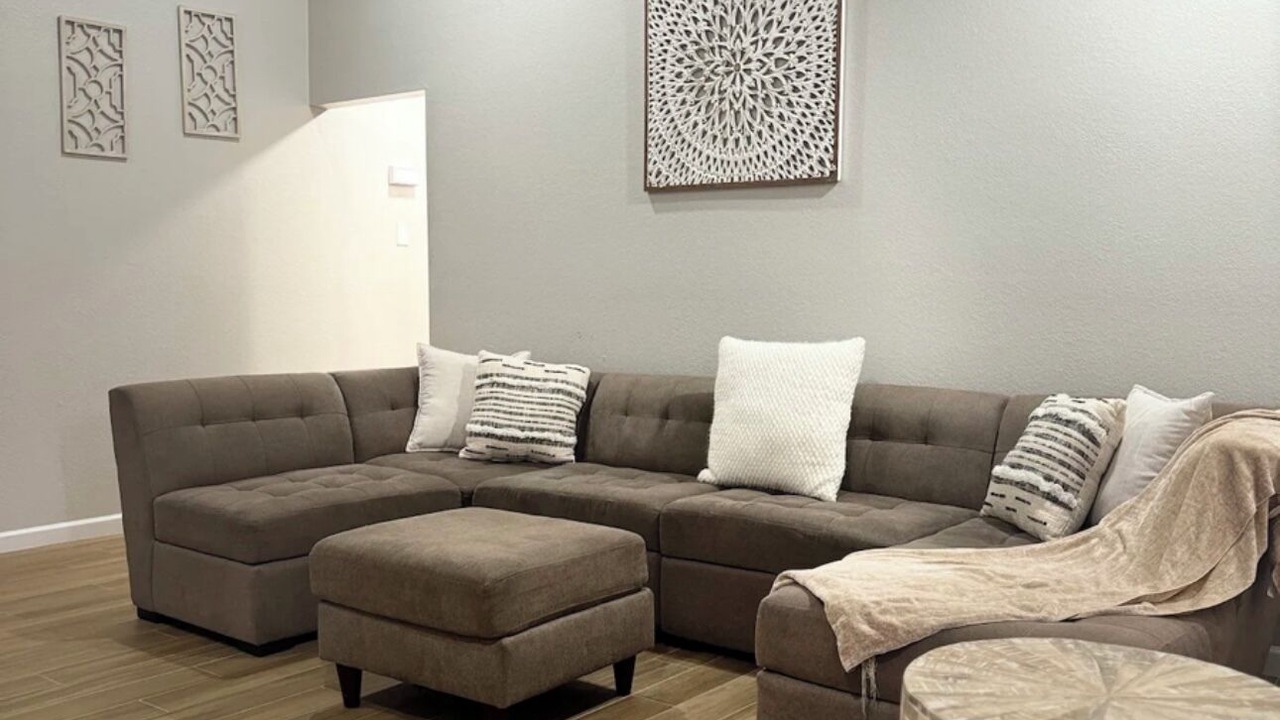 Photo of Livingroom in Drexel Heights