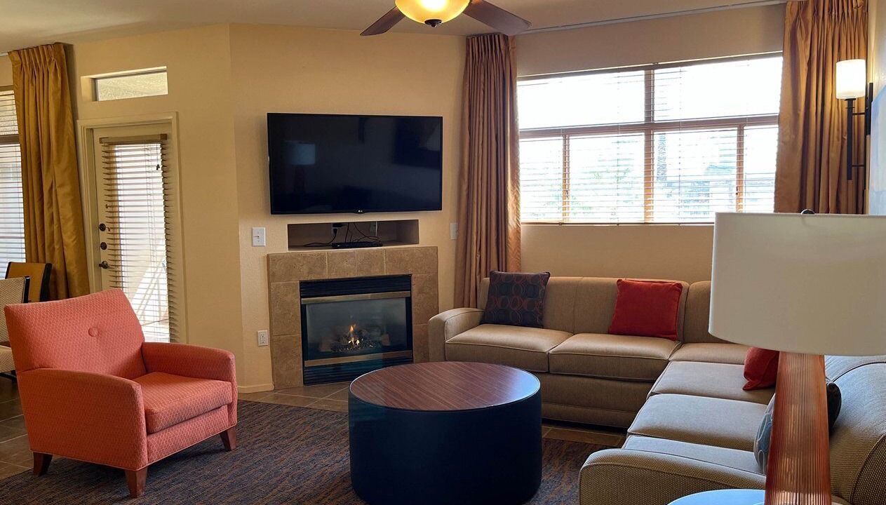 Photo of Livingroom in Spring Valley