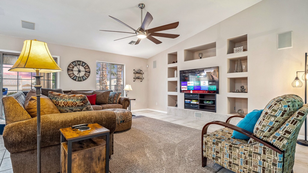 Photo of Livingroom in Sunridge Estates