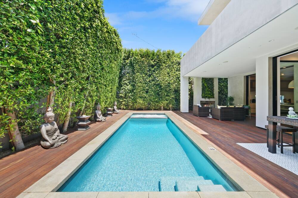 Photo of Outdoor in Melrose