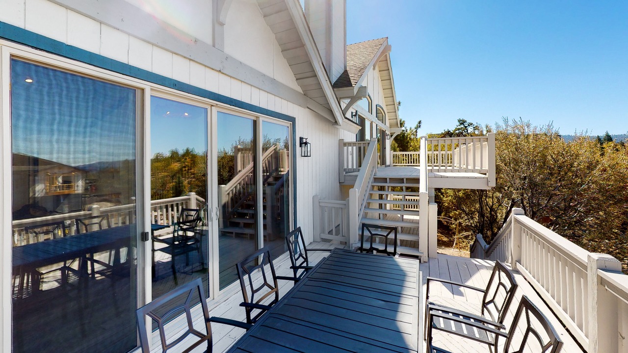 Photo of Outdoor in Castle Glen Estates