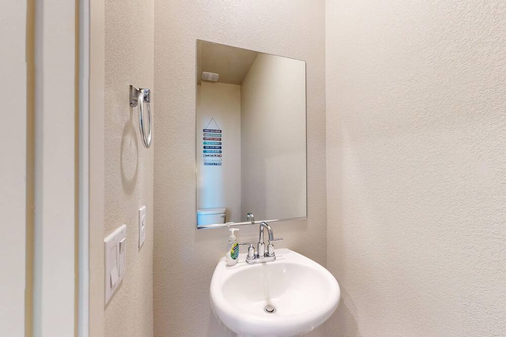 Photo of Others in Centennial Hills