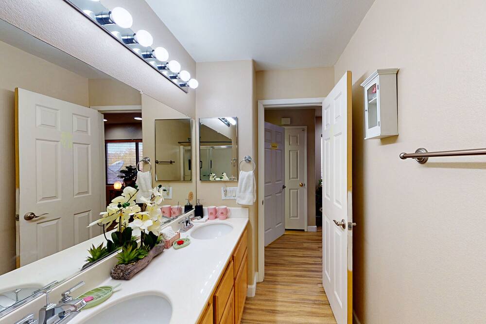 Photo of Bathroom in Sovana