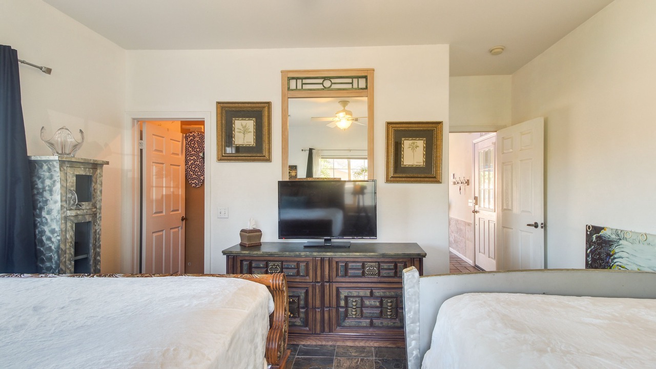 Photo of Bedroom in La Quinta Cove