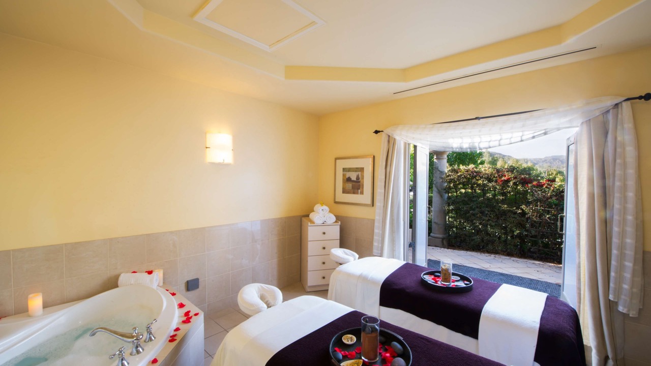 Photo of Bedroom in Lake Las Vegas