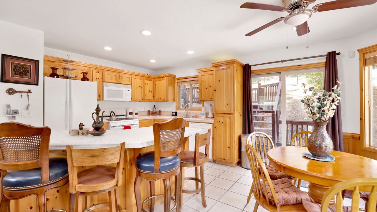 Photo of Kitchen in Upper Moonridge