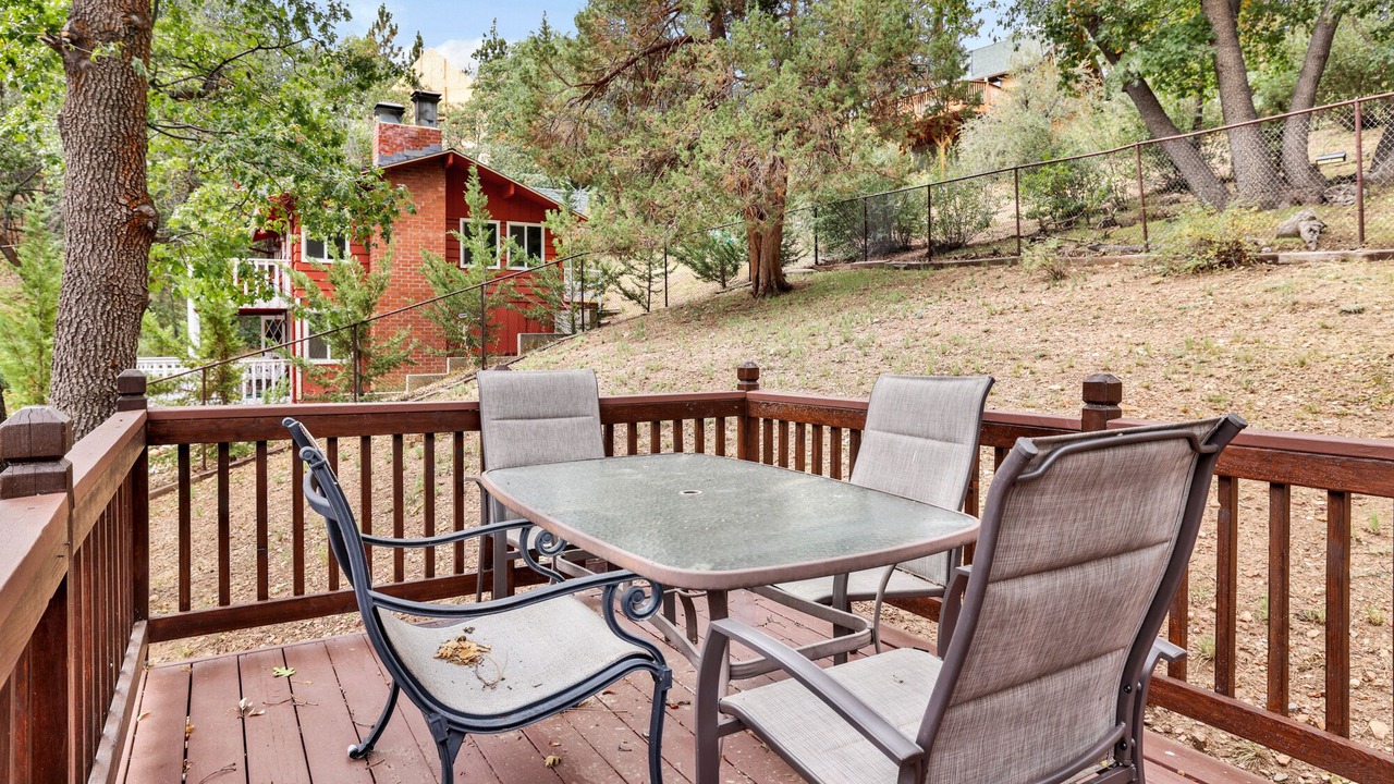 Photo of Outdoor in Upper Moonridge