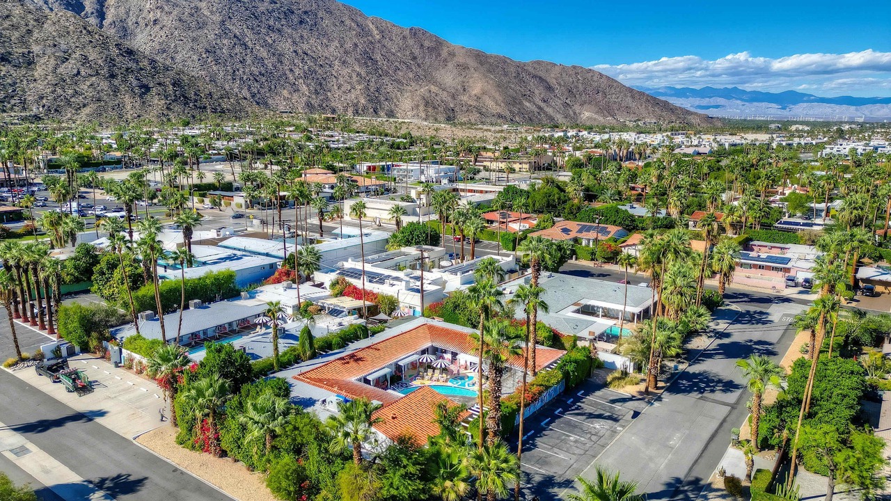 Photo of Others in Tahquitz River Estates