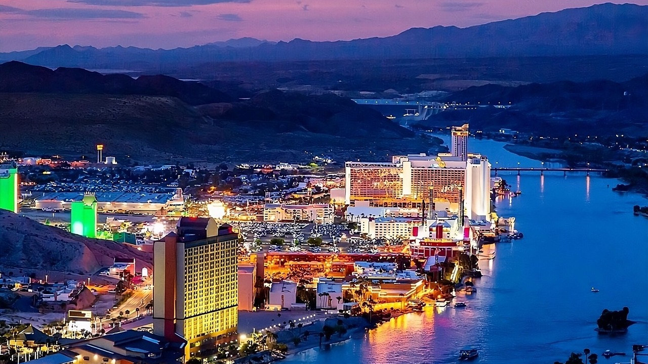 Photo of Others in Laughlin