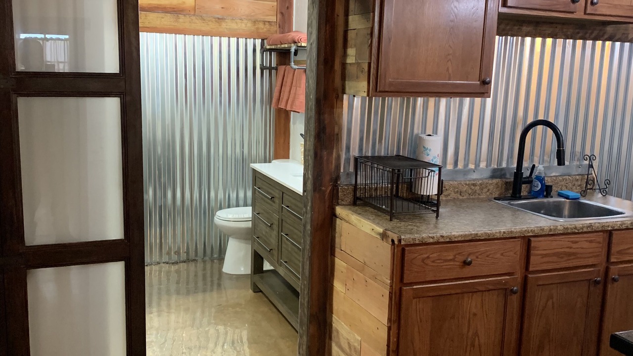 Photo of Bathroom in Ridgecrest