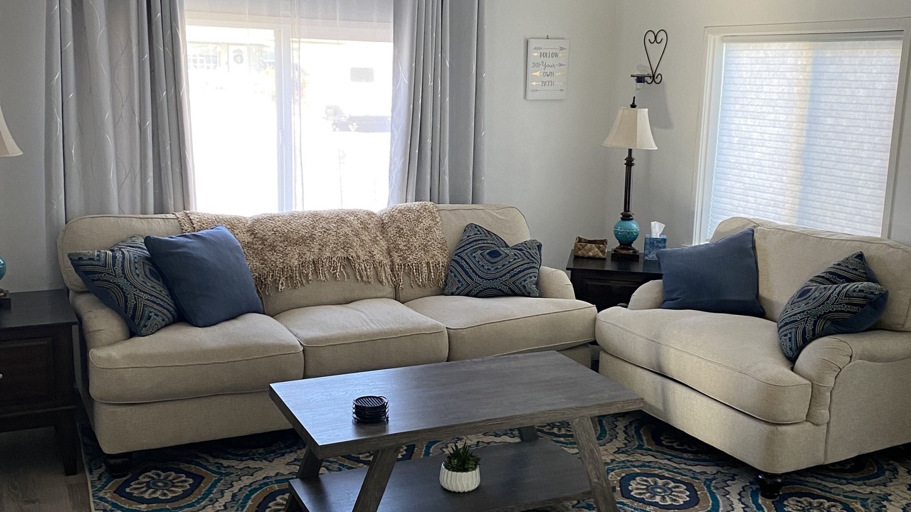 Photo of Livingroom in Lone Pine