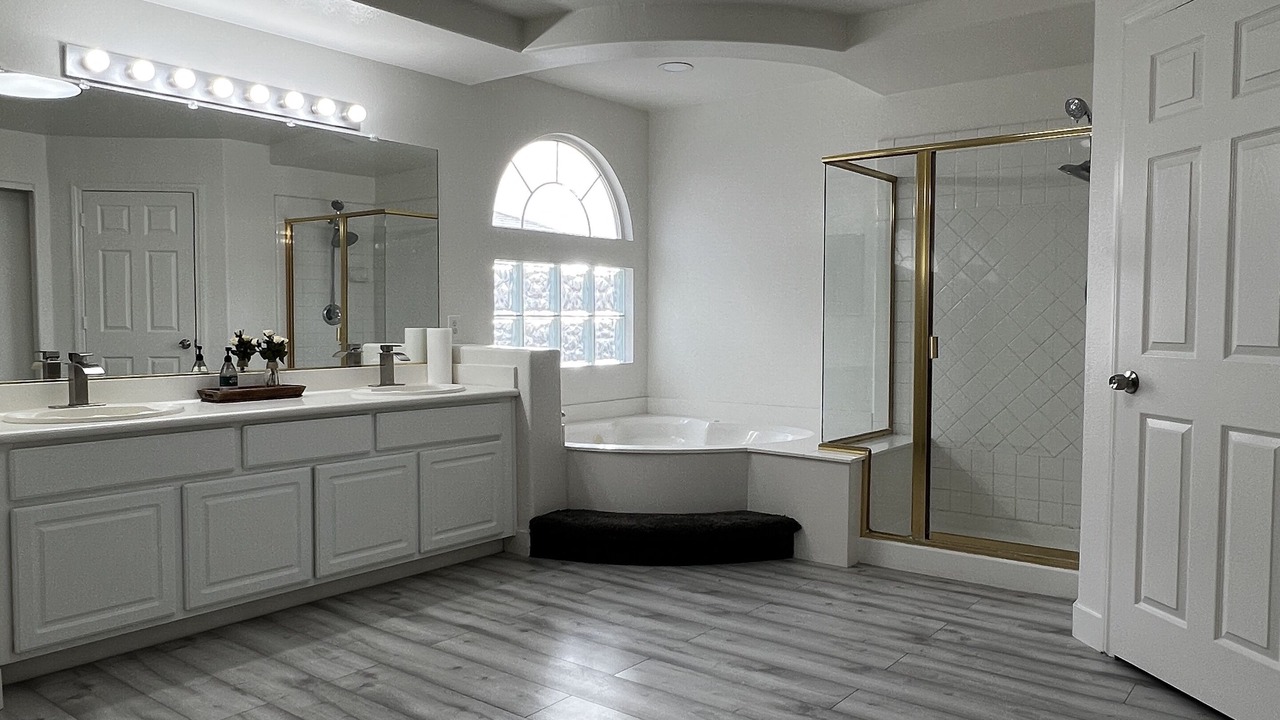 Photo of Bathroom in Paradise