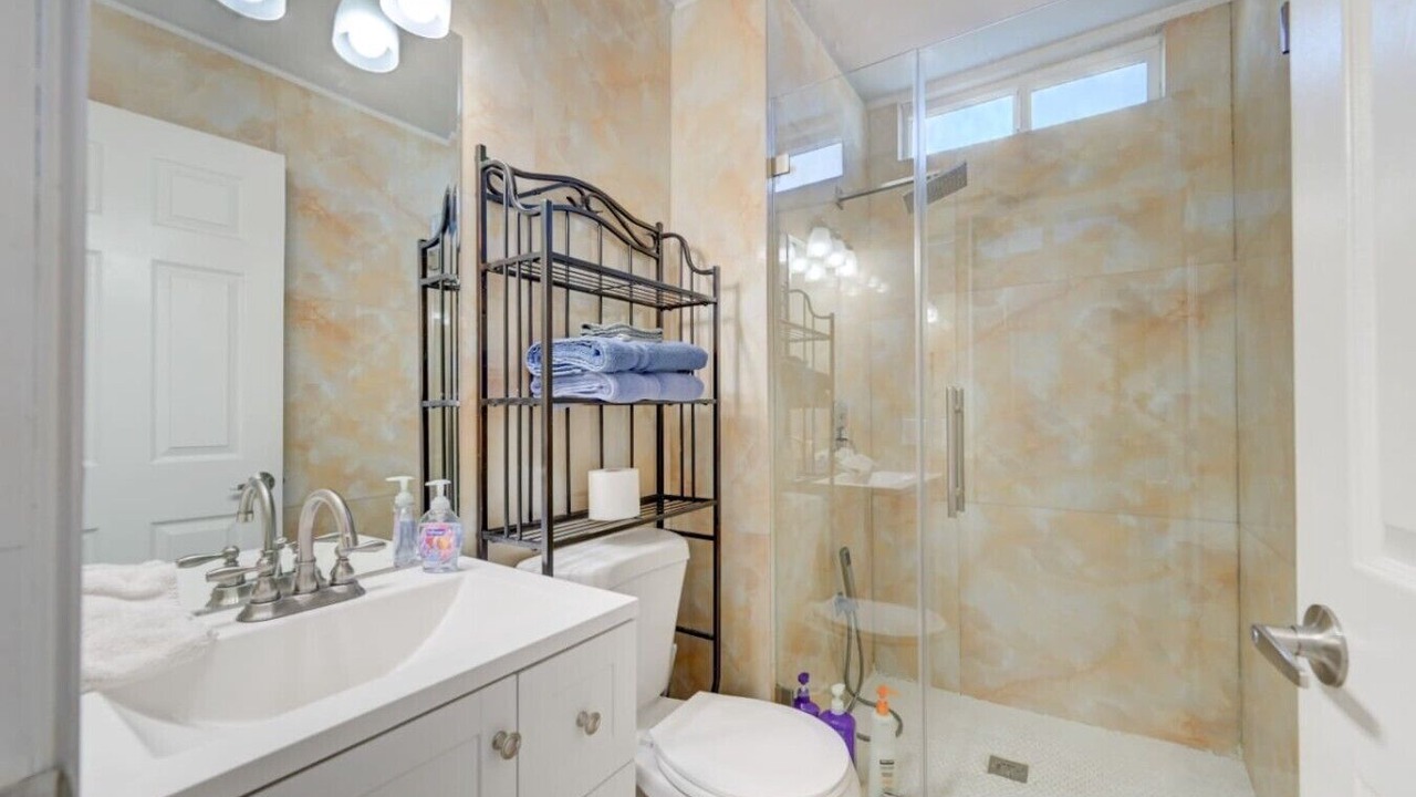 Photo of Bathroom in Paradise