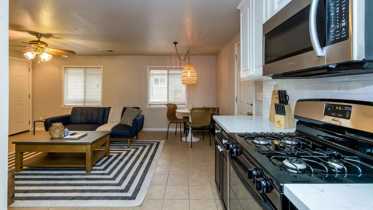 Photo of Kitchen in Roosevelt