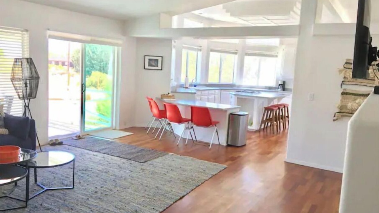 Photo of Livingroom in Lone Pine
