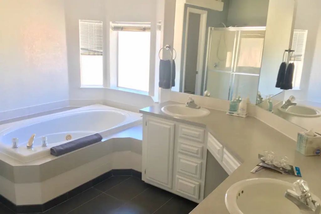 Photo of Bathroom in Lone Pine