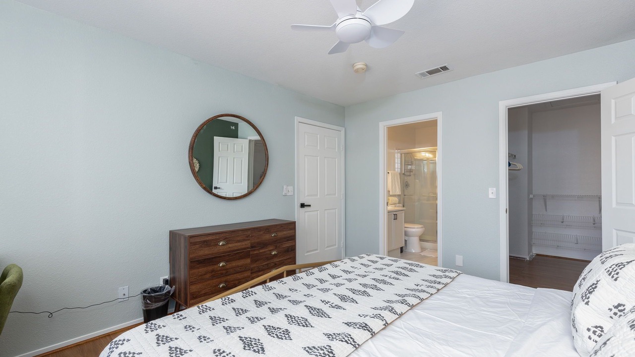 Photo of Bedroom in Spring Valley