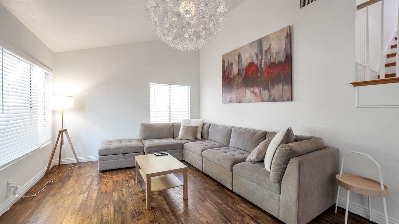 Photo of Livingroom in Chinatown