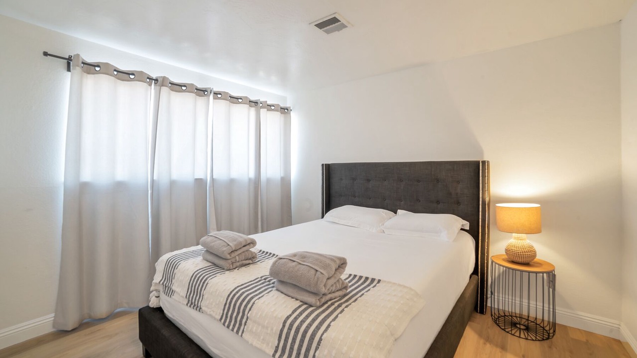 Photo of Bedroom in Chinatown