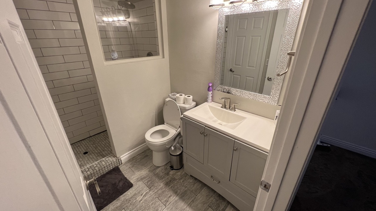 Photo of Bathroom in Chinatown