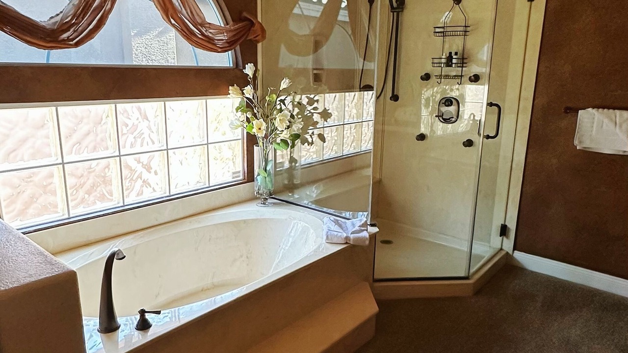 Photo of Bathroom in Enterprise