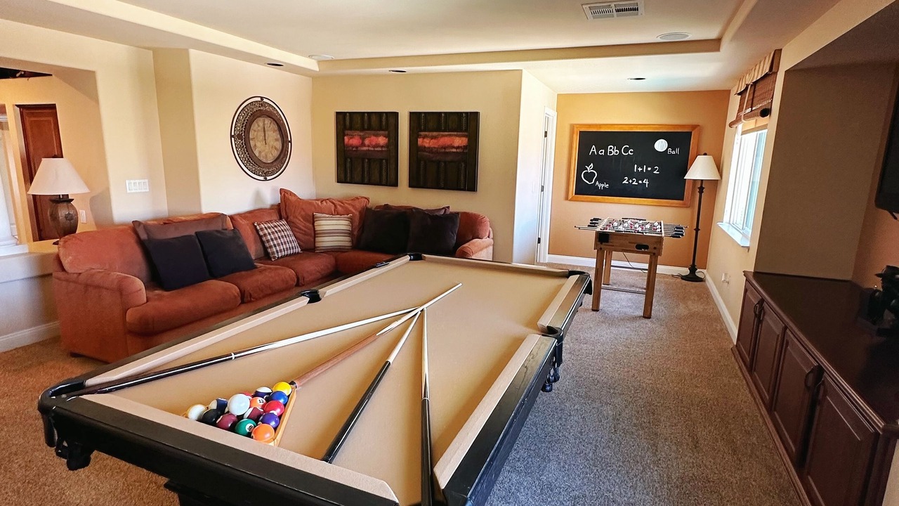 Photo of Bedroom in Enterprise