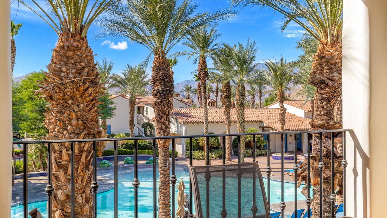 Photo of Patio Balcony in La Quinta