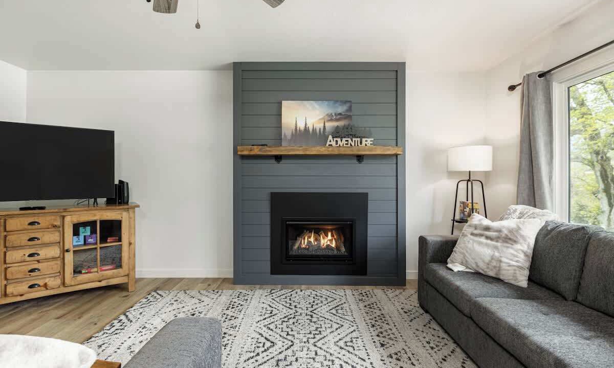 Photo of Livingroom in Three Rivers