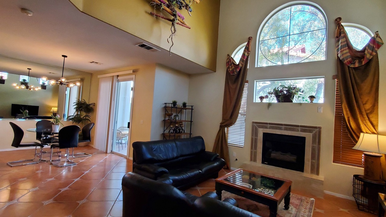 Photo of Livingroom in Spring Valley