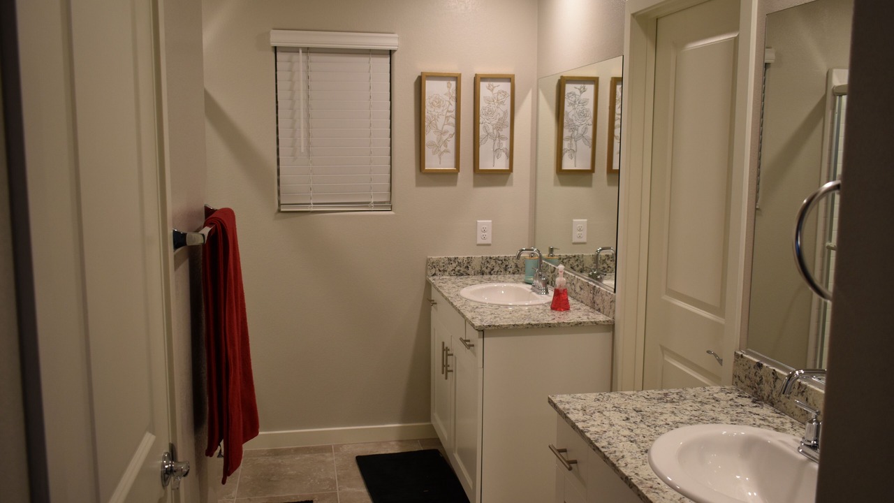 Photo of Bathroom in Enterprise