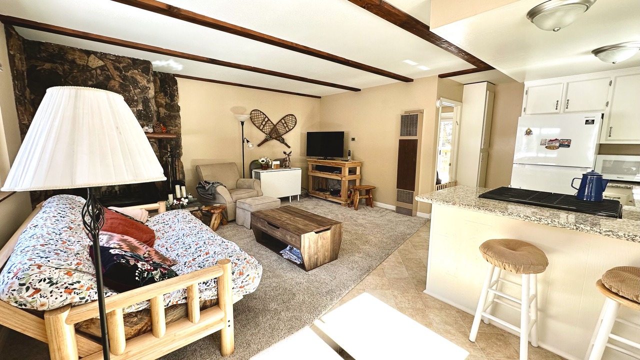 Photo of Bedroom in Big Bear City
