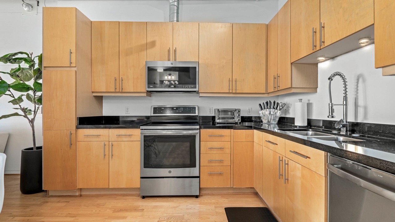 Photo of Kitchen in Entertainment District