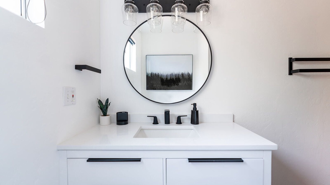 Photo of Bathroom in Cedar Glen