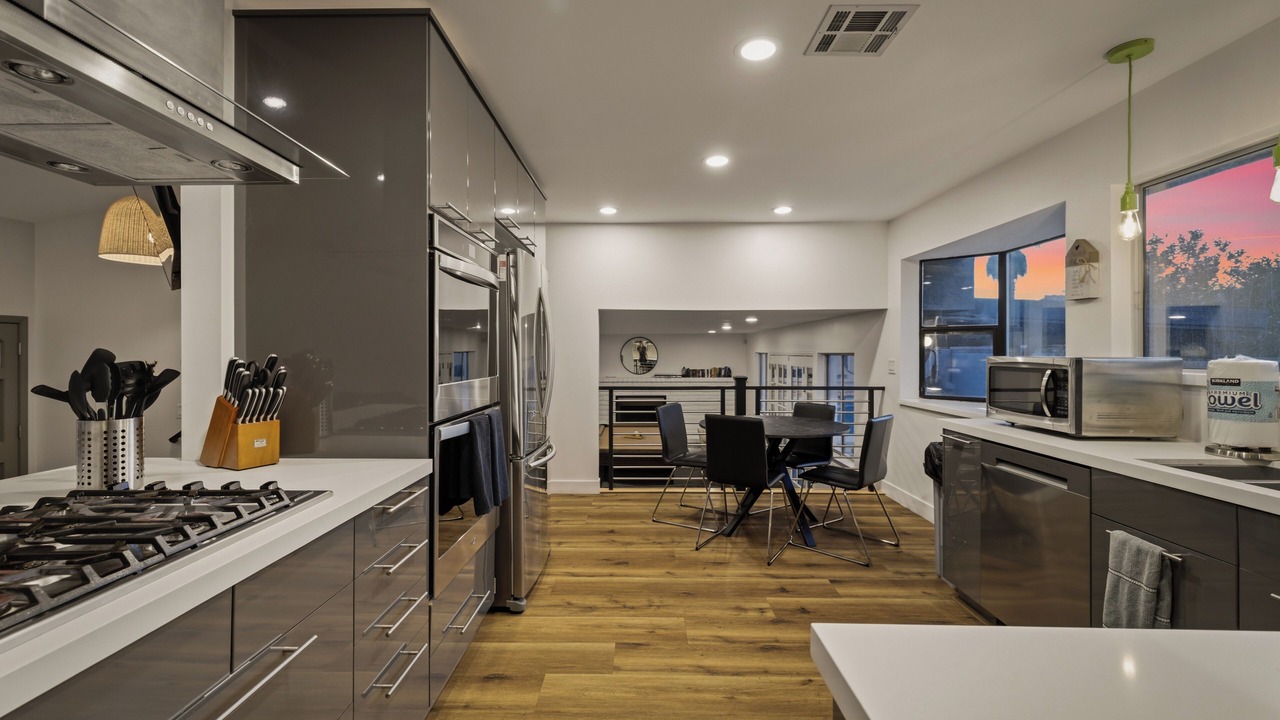 Photo of Kitchen in Canyon Gate Master