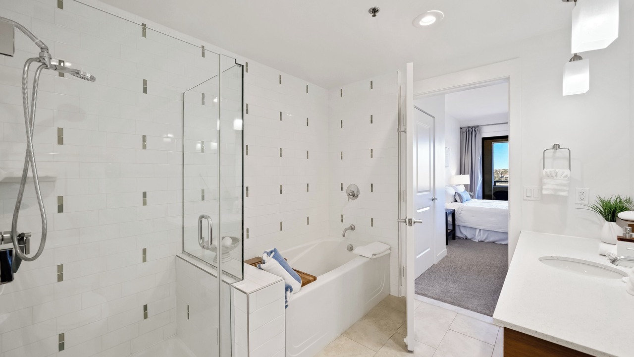 Photo of Bathroom in Lake Las Vegas