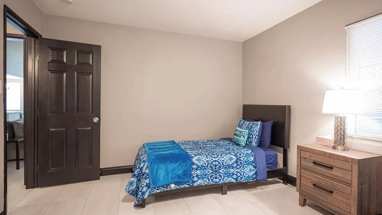 Photo of Bedroom in Townsite